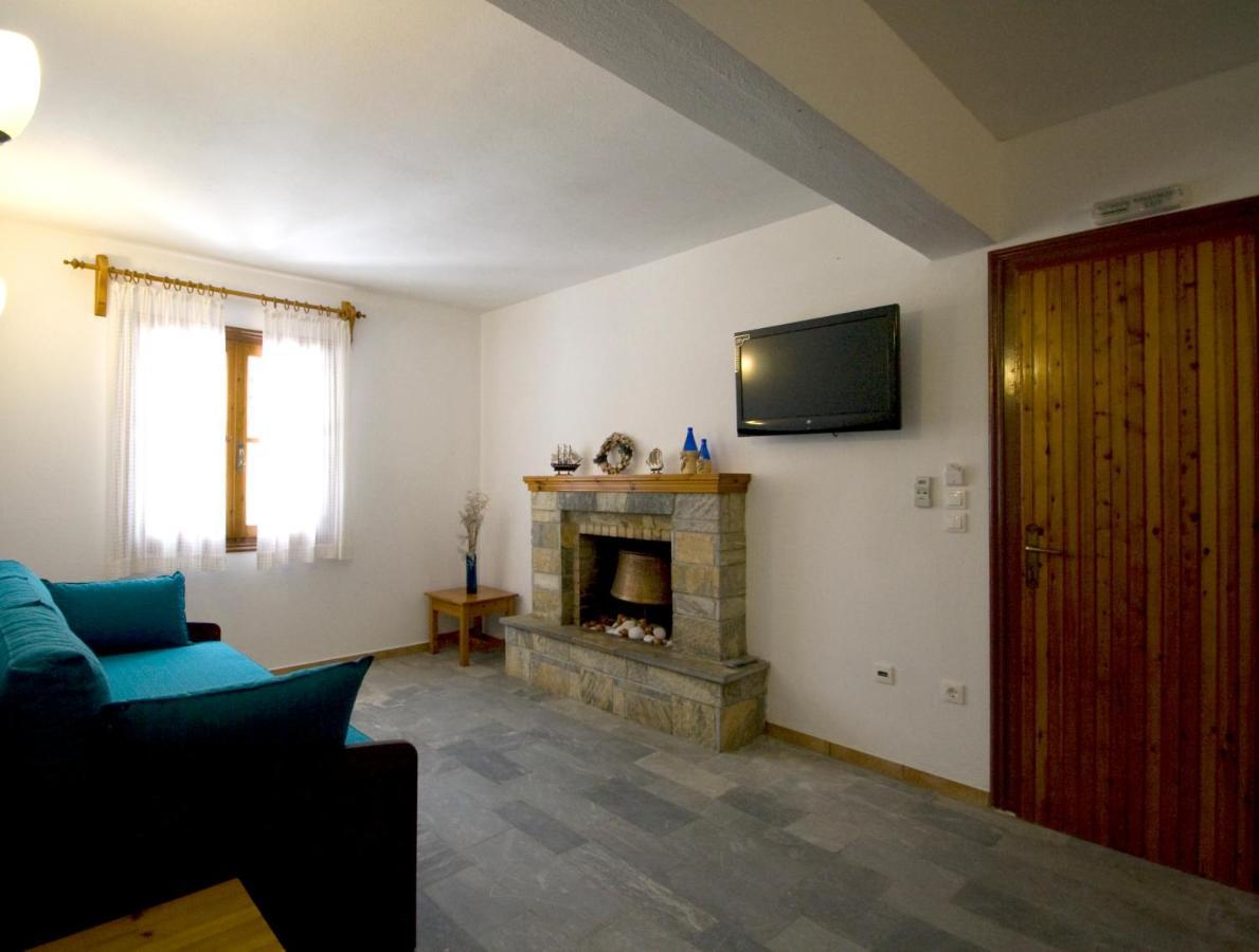 Villas Alexandra Skiathos Platanias  Ngoại thất bức ảnh