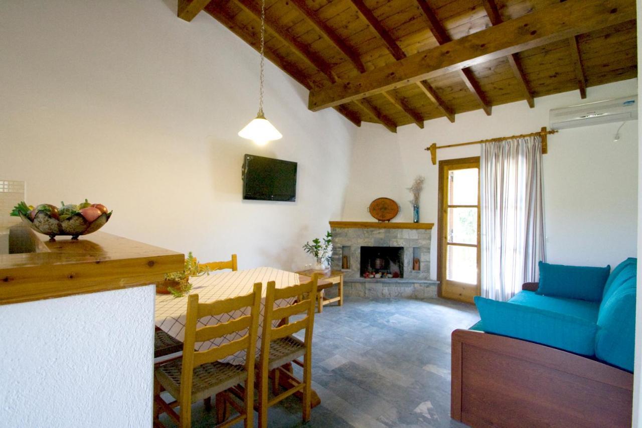 Villas Alexandra Skiathos Platanias  Ngoại thất bức ảnh